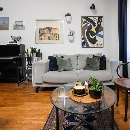 Apartman Designer Two-bedroom *