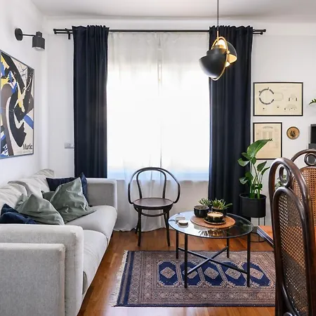 Designer Two-bedroom Апартаменты *